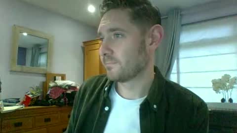 Exhibitionist Ben online show from January 2026 01:38:01 PM