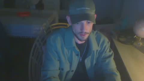 Snapshot of dirtylove25 chatting on September 2025 06:07:01 PM Dirtynight online show from September 2025 06:07:01 PM