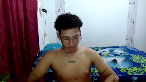 Snapshot of dirtyslimlatin chatting on December 2025 06:03:01 PM dirtyslimlatin online show from December 2025 06:03:01 PM