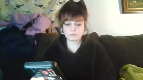 Snapshot of dirtyxhippie21 chatting on January 2026 05:05:02 PM Crystal online show from January 2026 05:05:02 PM