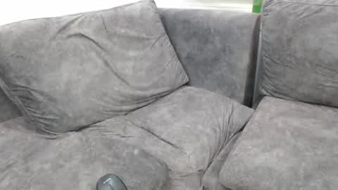 dirtyybooyy77 online show from October 2025 05:57:02 PM