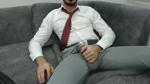 dirtyybooyy77 online show from November 2025 11:04:02 PM