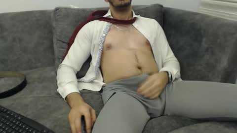 dirtyybooyy77 online show from February 2026 01:32:01 AM