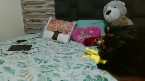 Snapshot of disneey2888 chatting on October 2025 06:58:02 PM disneey2888 online show from October 2025 06:58:02 PM