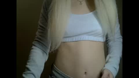 Snapshot of ditamilton chatting on February 2025 09:46:02 PM DitaMilton online show from February 2025 09:46:02 PM