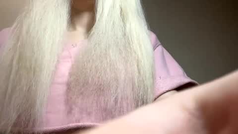 Snapshot of ditamilton chatting on March 2025 05:24:02 PM DitaMilton online show from March 2025 05:24:02 PM