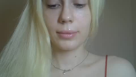 DitaMilton online show from March 2026 08:03:01 PM