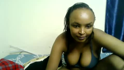 Snapshot of diva_cheupe chatting on May 2026 08:22:02 AM diva_cheupe online show from May 2026 08:22:02 AM