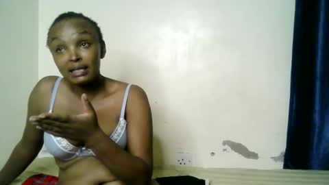 Snapshot of diva_cheupe chatting on May 2026 06:38:01 PM diva_cheupe online show from May 2026 06:38:01 PM