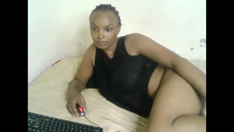 Snapshot of diva_cheupe chatting on May 2026 09:32:02 PM diva_cheupe online show from May 2026 09:32:02 PM