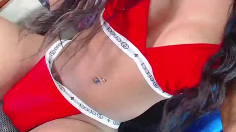 Snapshot of divaxxx4 chatting on September 2025 05:51:02 AM divaxxx4 online show from September 2025 05:51:02 AM