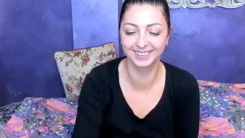 Snapshot of divinafrodita chatting on December 2024 09:56:02 AM Sandra online show from December 2024 09:56:02 AM
