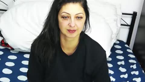 Snapshot of divinafrodita chatting on March 2025 09:40:02 AM Sandra online show from March 2025 09:40:02 AM