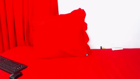 divinebooty93 online show from January 2025 10:41:01 AM