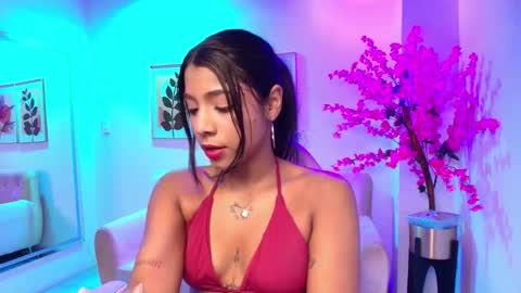 Cloe  online show from February 2026 11:14:02 AM