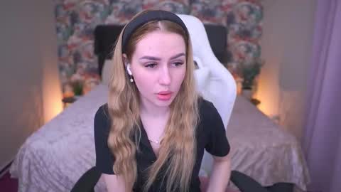 DivineJasss online show from March 2026 10:47:02 PM