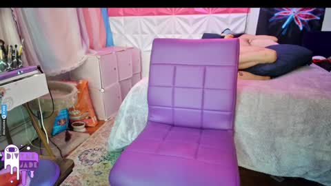 Jade Divyne online show from December 2024 01:14:01 PM