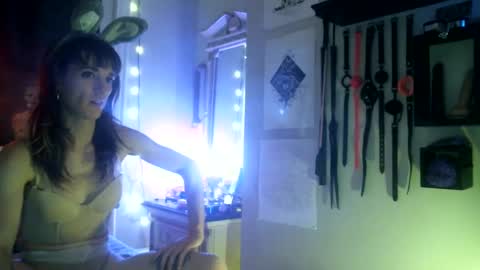 Snapshot of dixie_doll chatting on September 2025 06:24:02 AM Dixie Doll online show from September 2025 06:24:02 AM