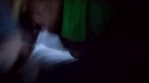 dixonbird41 online show from May 2026 09:06:01 AM