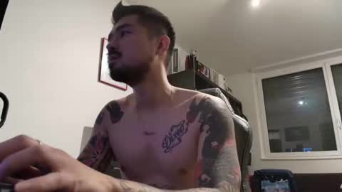 D online show from November 2025 06:48:02 PM