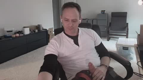 dj_diesel_rat online show from February 2025 06:16:01 PM