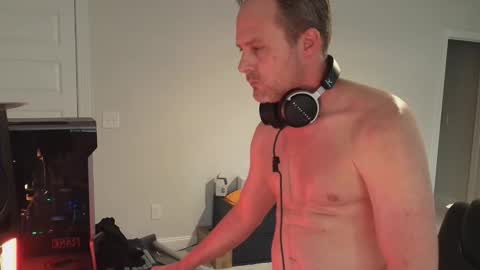 dj_diesel_rat online show from February 2026 03:10:01 PM