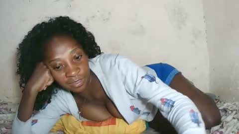 Snapshot of djamellah chatting on May 2026 04:20:01 AM djamellah online show from May 2026 04:20:01 AM