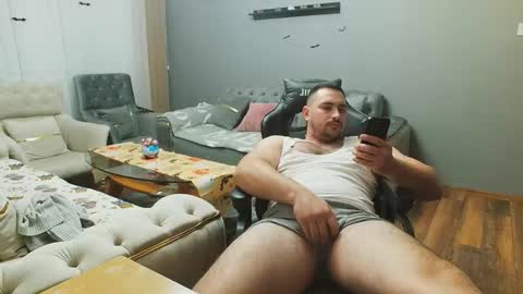 STR8 BOYv online show from October 2025 05:17:01 PM
