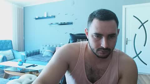 STR8 BOYv online show from November 2025 10:08:02 AM