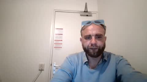 djschoor online show from October 2025 07:31:02 AM