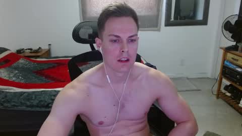 Snapshot of dmoney212 chatting on April 2026 07:00:01 PM dmoney212 online show from April 2026 07:00:01 PM