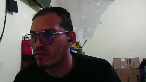 Snapshot of doblewyosk69g chatting on October 2025 06:36:01 AM doblewyosk69g online show from October 2025 06:36:01 AM