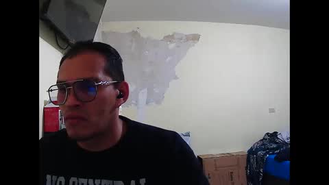 Snapshot of doblewyosk69g chatting on October 2025 05:19:02 AM doblewyosk69g online show from October 2025 05:19:02 AM