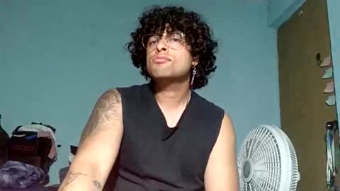 Snapshot of docpepino chatting on April 2026 06:41:01 AM MrPepino online show from April 2026 06:41:01 AM