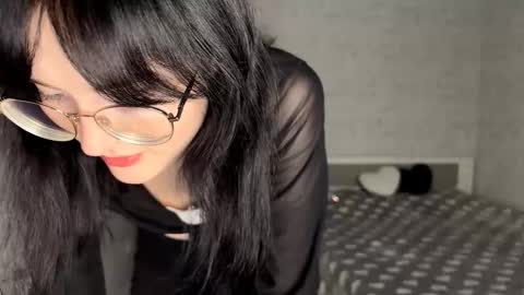 Annie PVT IS OPEN online show from October 2025 09:22:01 PM