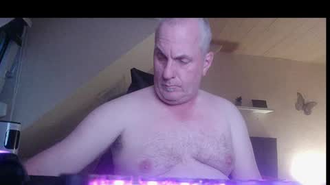 Snapshot of doggy2629 chatting on June 2026 08:43:01 PM doggy2629 online show from June 2026 08:43:01 PM