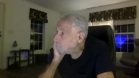 Snapshot of dogluc7 chatting on December 2024 02:31:02 AM dogluc7 online show from December 2024 02:31:02 AM