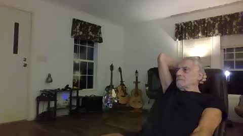 Snapshot of dogluc7 chatting on January 2025 03:56:01 AM dogluc7 online show from January 2025 03:56:01 AM