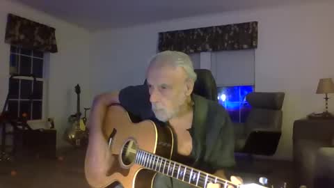 Snapshot of dogluc7 chatting on March 2025 02:15:01 AM dogluc7 online show from March 2025 02:15:01 AM