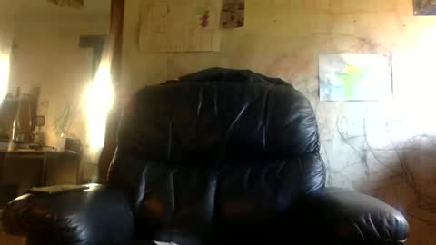 dogstarmanitee online show from February 2025 08:35:01 AM