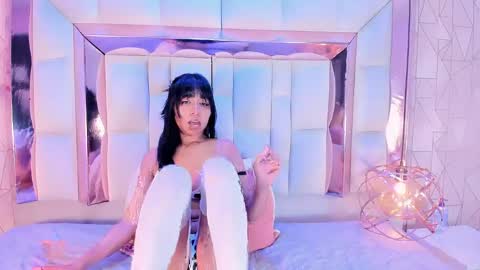    online show from April 2026 09:43:01 PM