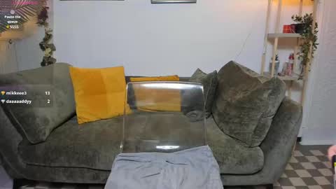 Betty online show from January 2025 09:25:02 AM