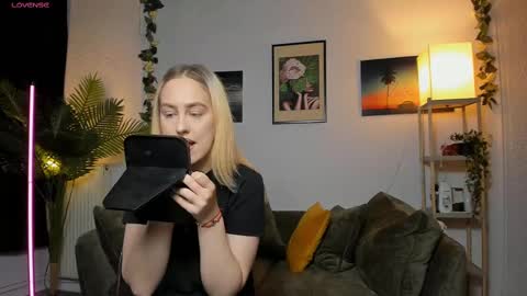 Betty online show from March 2025 06:13:02 AM