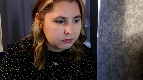 dolcevita_sophia online show from November 2025 07:39:01 AM