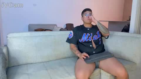 Auro and Santiago online show from March 2026 05:44:01 AM