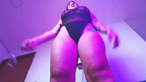 Snapshot of doll_and_thebrown chatting on April 2026 02:10:01 AM doll_and_thebrown online show from April 2026 02:10:01 AM