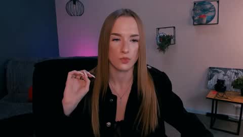 doll_vey online show from February 2025 06:52:02 PM