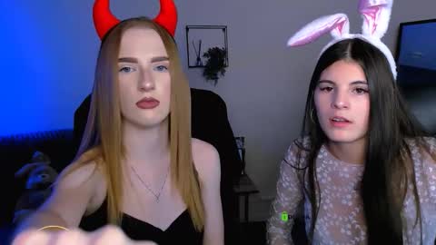 doll_vey online show from September 2025 01:11:02 PM