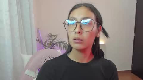 Snapshot of doll_waif chatting on September 2025 01:16:02 AM veronica Independent model online show from September 2025 01:16:02 AM