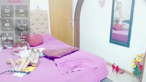 ilona online show from September 2025 09:20:02 PM